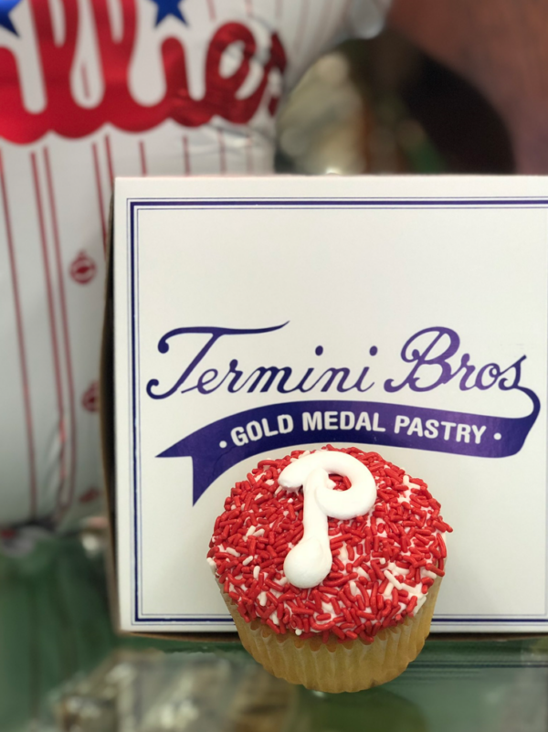 Philadelphia Phillies Cupcake Package - Image 3