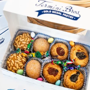 Bella Donna Cookie Box