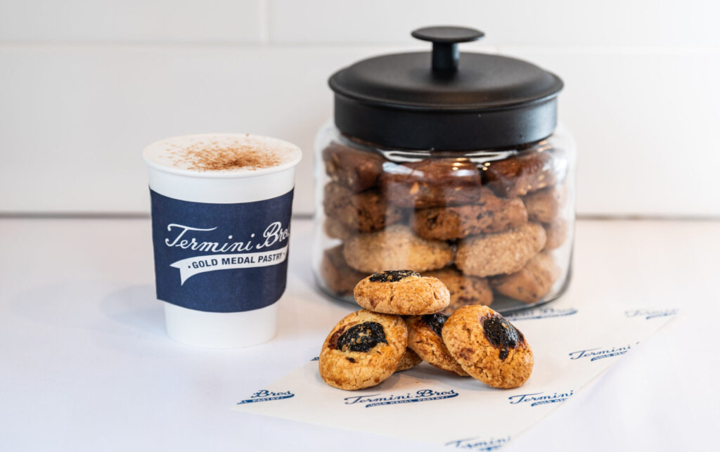 Coffee & Biscuits