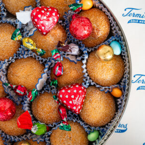 Valentine's Day Amaretti Cookie Tin