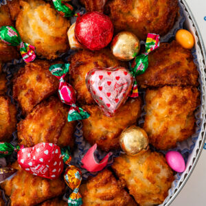 Valentine's Day Coconut Macaroon Tin